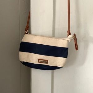 Tommy Hilfiger crossbody
